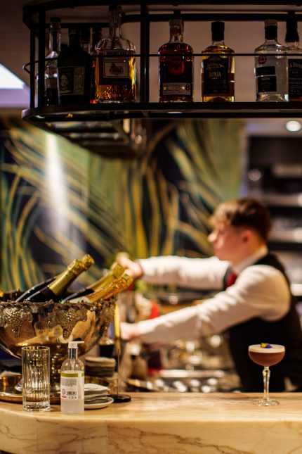 Brasserie bar lunch with friends restaurant Orpington Locksbottom Kent